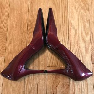 Nine West burgundy pumps
